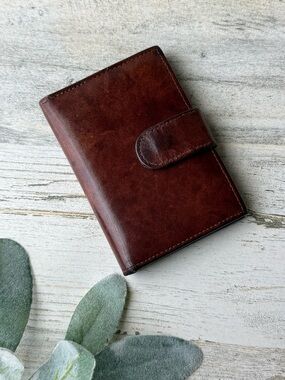 Vintage Cow Hide Handcrafted Leather Bi-Fold Wallet Brown Card Holder